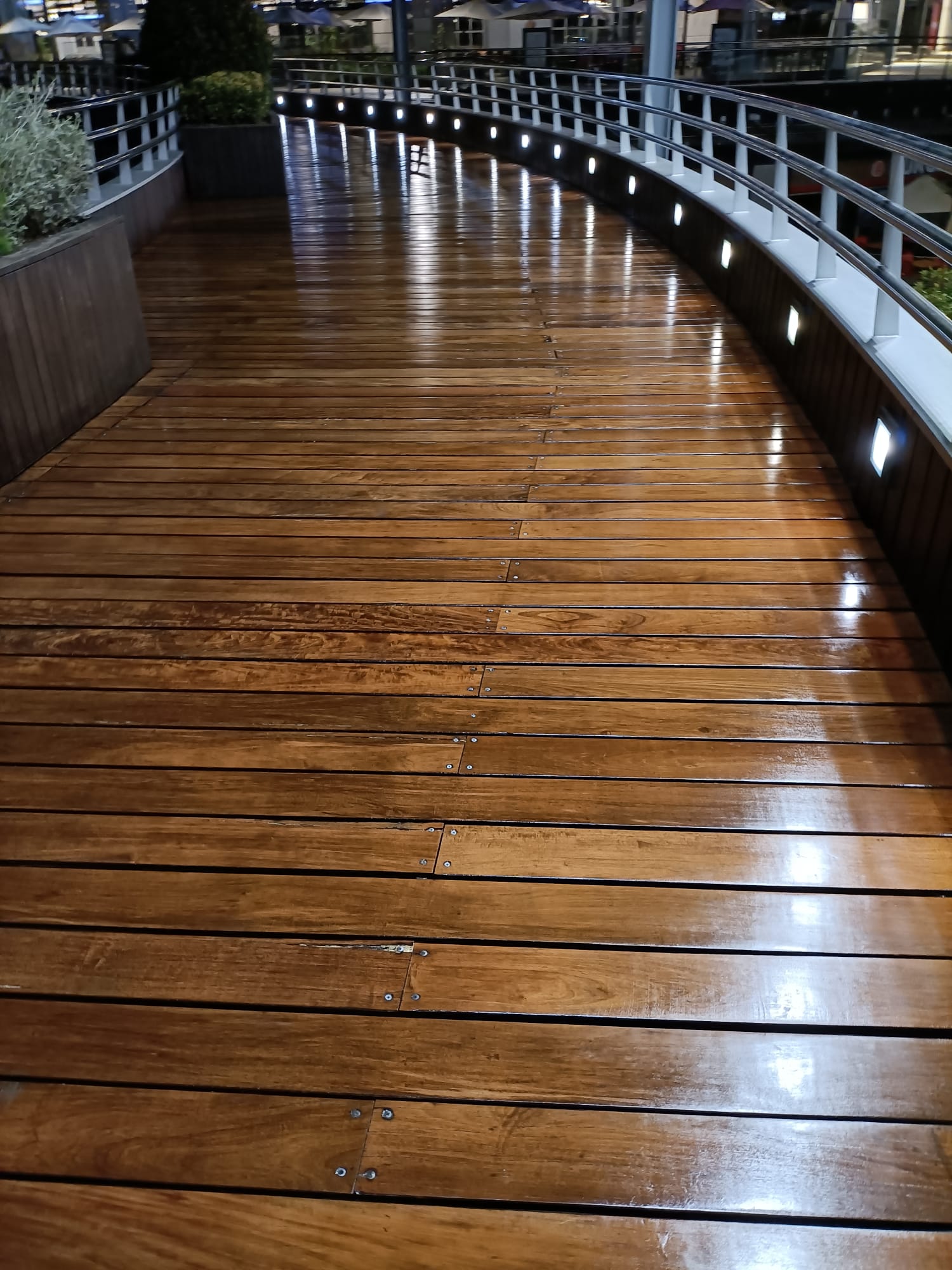 5 Tips para Saber Cuándo Lijar tu Tarima de Madera